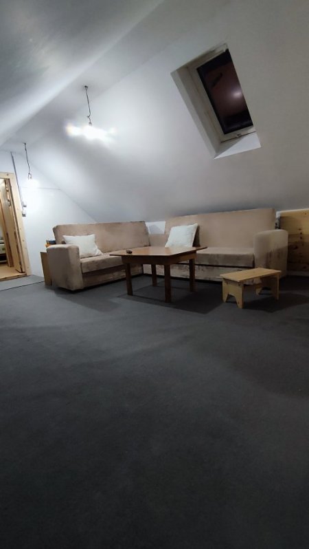 Tirane, jepet me qera apartament 1+1 Kati 4, 90 m² 400 € (Don Bosko)