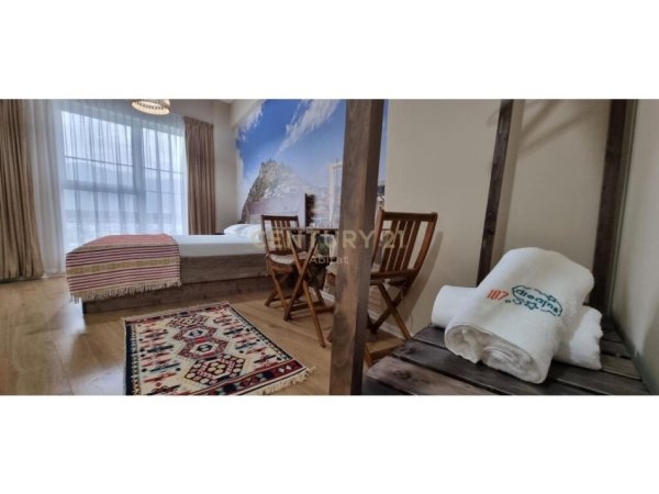 Tirane, jepet me qera apartament 4+1+Aneks+Ballkon Kati 9, 109 m² 1.000 € (Bulevardi i Ri)