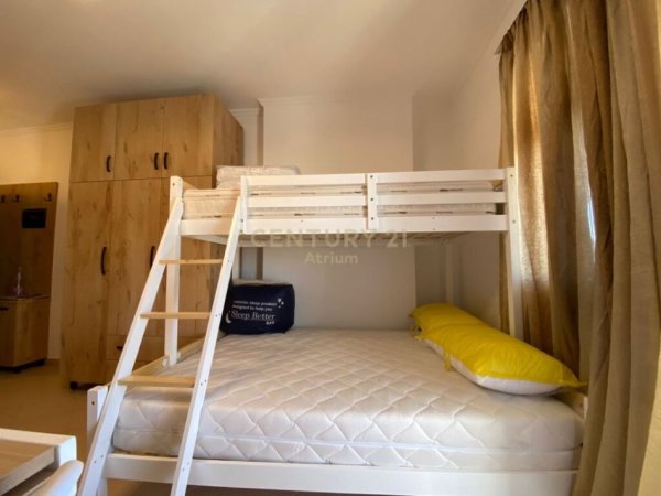 Tirane, jepet me qera apartament 1+1 Kati 8, 34 m² 380 € (MINISTRIA E JASHTME)