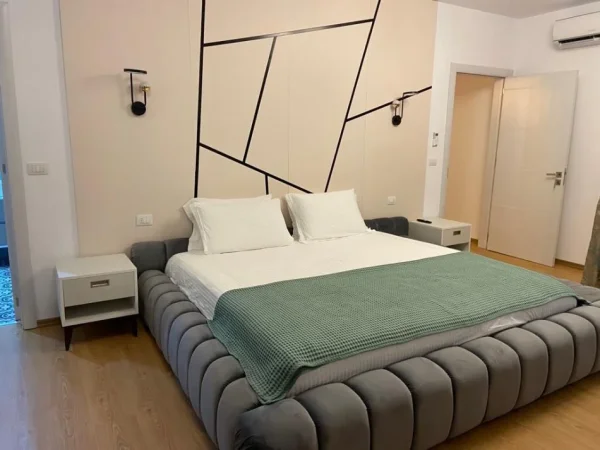 Durres, shitet apartament 2+1+Ballkon Kati 0, 420.000 € (Vollga)