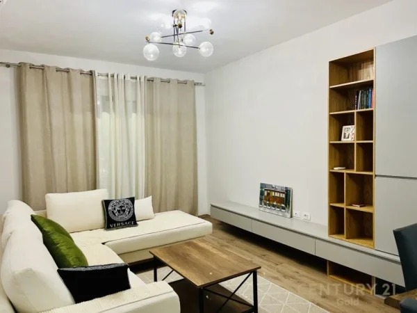 Tirane, jepet me qera apartament 1+1 Kati 7, 89 m² 480 € (ASTIR)