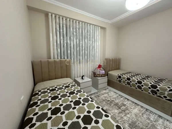 Tirane, jepet me qera apartament 2+1 Kati 7, 90 m² 600 € (ASTIR)