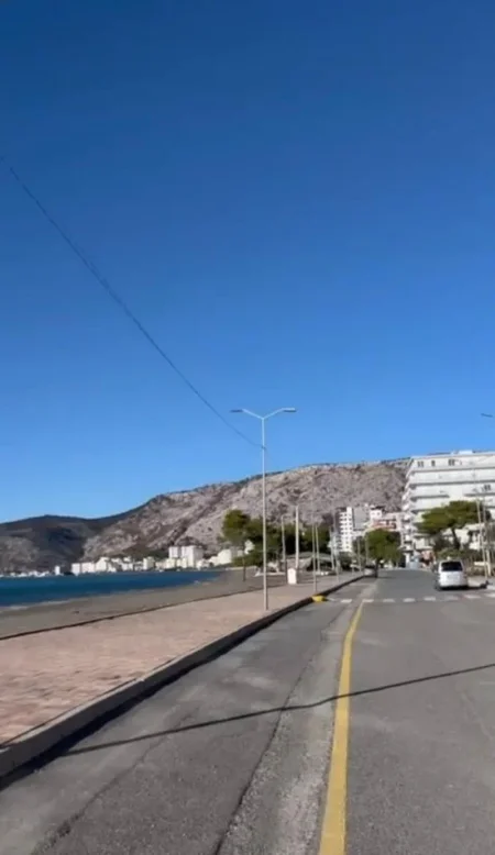 Shitet Vile + Hotel, (KUNE - SHENGJIN)