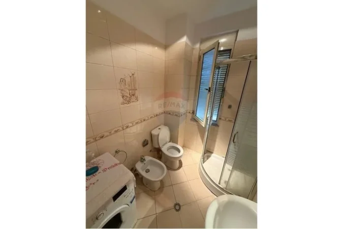 Tirane, shitet apartament 2+1 Kati 2, 83 m² 185.000 € (RRUGA SOTIR PECI - Zogu i Zi, Shqipëri)