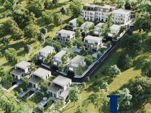 Tirane, shitet apartament duplex Dublex Kati 0, 155 m² 226.000 €