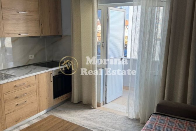 Tirane, jepet me qera apartament 1+1 Kati 2, 65 m² 400 € (Concord Center-Rruga 5 Maji)