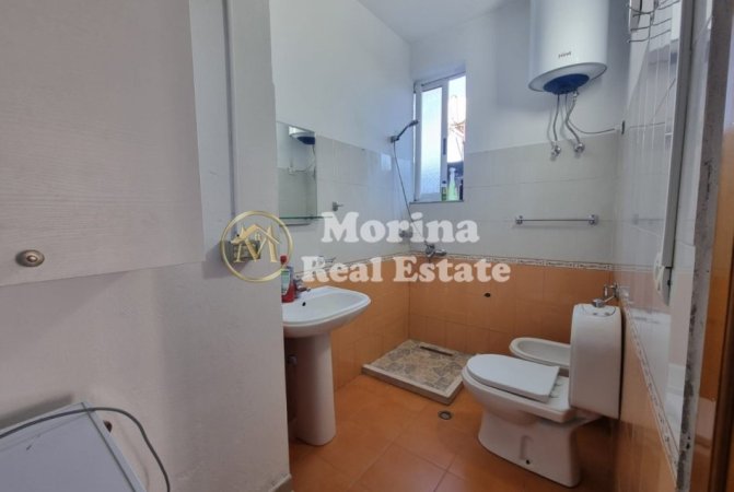Tirane, jepet me qera apartament 1+1 Kati 2, 65 m² 400 € (Concord Center-Rruga 5 Maji)