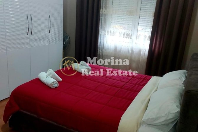 Tirane, jepet me qera apartament 2+1 Kati 2, 95 m² 900 € (Liqeni i Thate)
