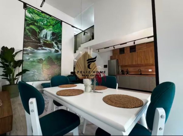 Tirane, jepet me qera apartament duplex Dublex Kati 1, 105 m² 1.500 € (QENDER)