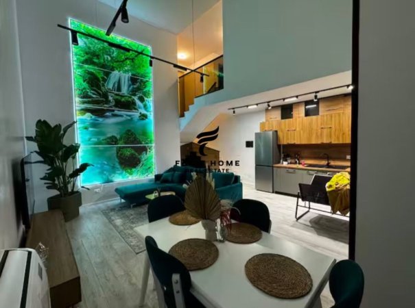 Tirane, jepet me qera apartament duplex Dublex Kati 1, 105 m² 1.500 € (QENDER)