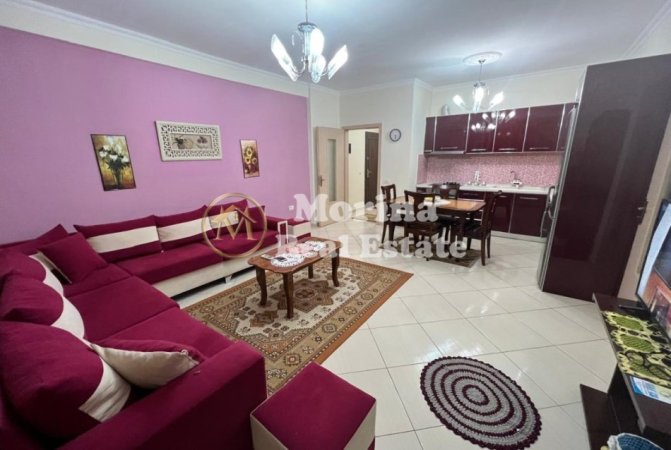 Tirane, jepet me qera apartament 2+1 Kati 3, 110 m² 500 € (Astir)
