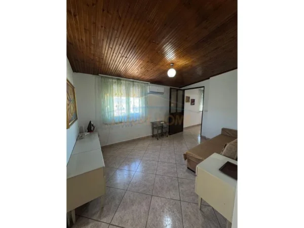 Tirane, shitet apartament 3+1 Kati 7, 142 m² 205.000 € (Rruga Irfan Tomini)