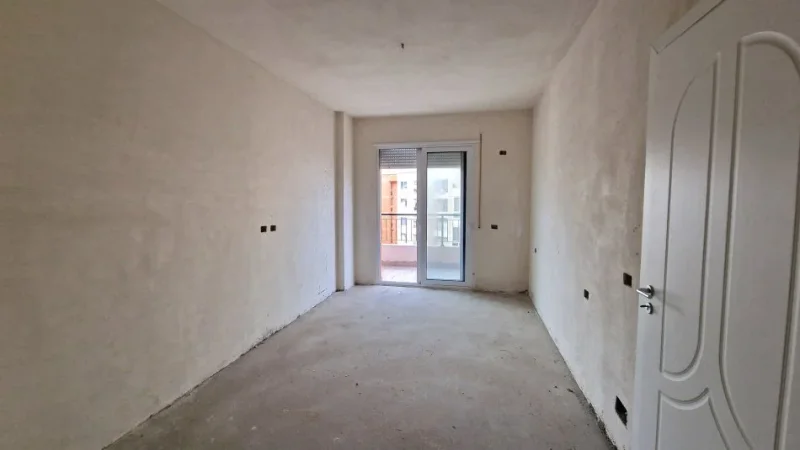 Vlore, shitet 2+1+Ballkon Kati 8, 101 m² 140.000 € (Pelivan Leskaj)