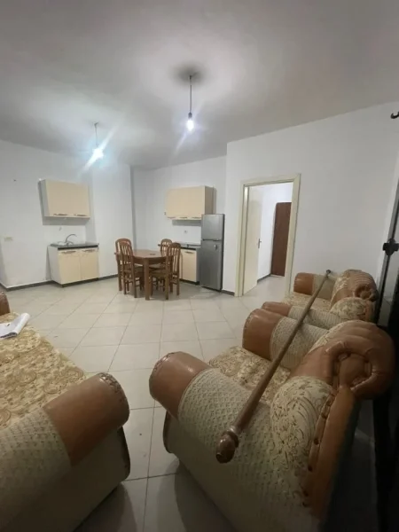 Tirane, jepet me qera 1+1+Ballkon Kati 7, 77 m² 350 € (Astir)