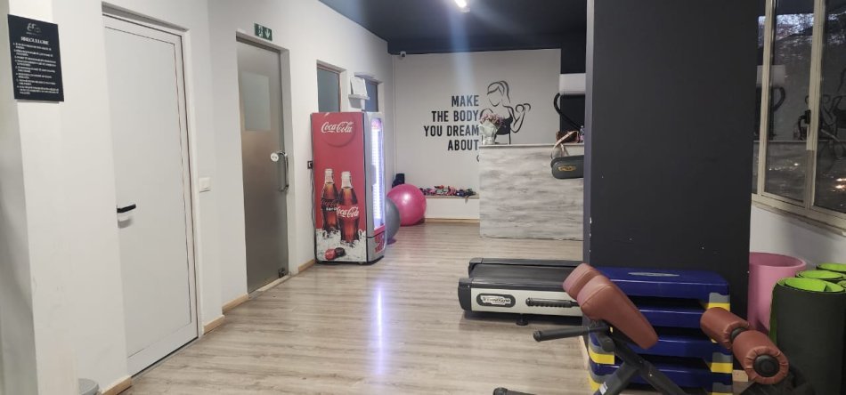 Tirane, Palester per Qira, kati 1, 1.800 € (Bllok)