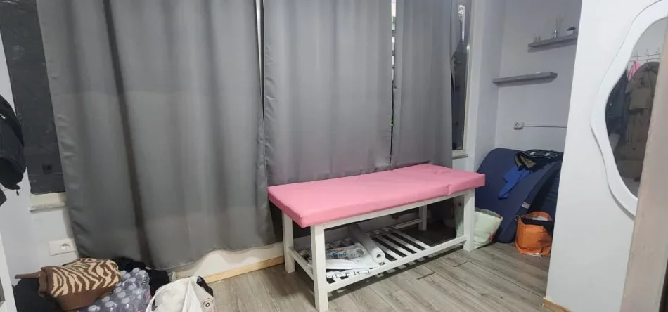 Tirane, Palester per Qira, kati 1, 1.800 € (Bllok)