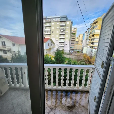 Durres, shitet apartament 1+1+Ballkon Kati 3, 55 m² 60.000 € (PLAZH DURRES!)