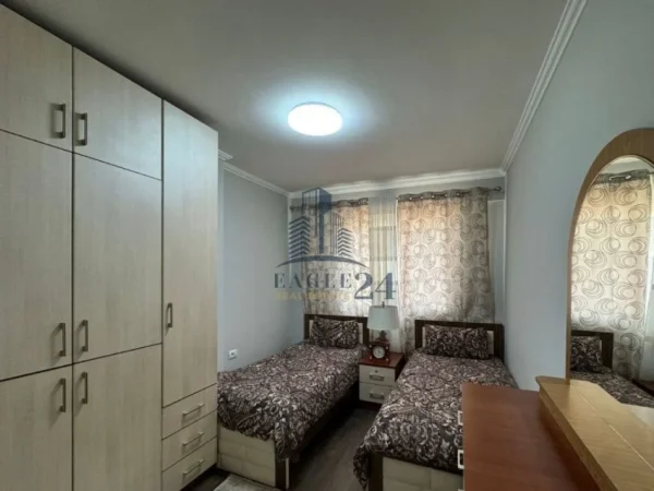 Tirane, shitet apartament 2+1 Kati 4, 113 m² 280.000 € (SELVIA)
