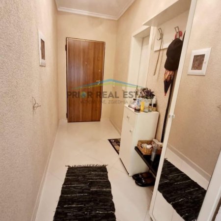 Tirane, jepet me qera apartament 3+1+Ballkon Kati 3, 130 m² 900 € (Rr e Kavajes)