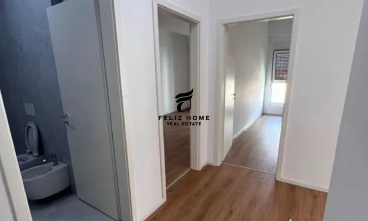 Tirane, shitet apartament 2+1+Ballkon Kati 5, 94 m² 140.000 € (ALI DEMI)