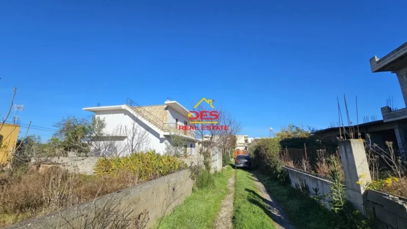 Vlore, shitet shtepi 5+1+Ballkon Kati 2, 195 m² 150.000 € (Rruga Dervish Hekali)