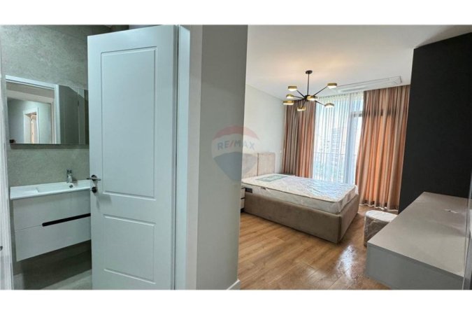 Tirane, jepet me qera 2+1+Ballkon Kati 4, 126 m² 1.800 € 