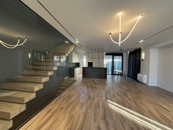 Tirane, jepet me qera Vile 3 Katshe Kati 0, 300 m² 3.500 € (TEG)