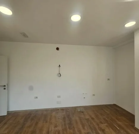 Tirane, shes apartament 2+1+Aneks+Ballkon Kati 7, 113 m² 250.000 € (Rr. Haxhi Kika prane Kika 2)