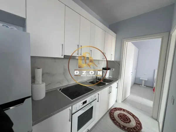 Apartament për Qira te Kupola Laprakë !