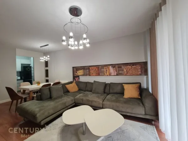 Tirane, jepet me qera apartament 1+1 Kati 2, 90 m² 800 € (teg)