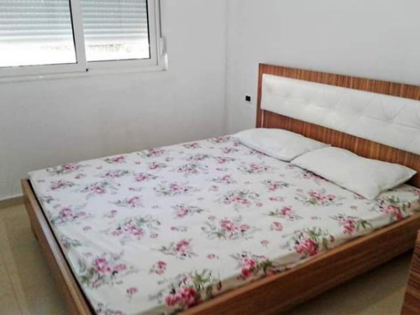 Vlore, jap me qera apartament 2+1+BLK Kati 2, 80 m² 29 Euro (Dhimiter Konomi)