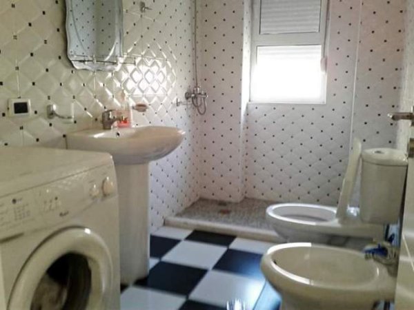 Vlore, jap me qera apartament 2+1+BLK Kati 2, 80 m² 29 Euro (Dhimiter Konomi)