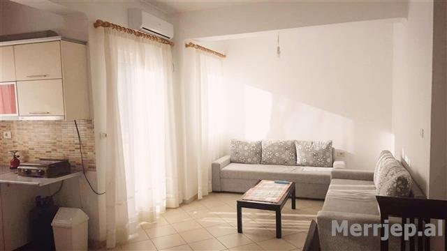 Sarande, jap me qira apartament 1+1+A+BLK Kati 5, 75 m² 2500 nata