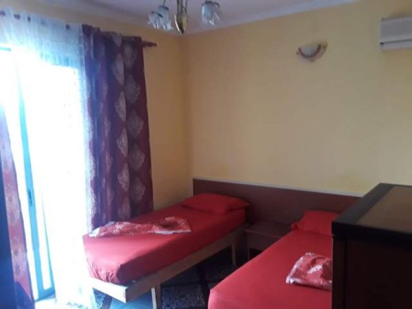 Japim Dhoma me qera ne bregdet ne Durrës tek shkëmbi i kavajës.