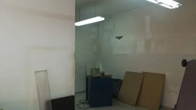 Tirane, jap me qera dyqan Kati 0, 40m² 550€ (Bulevardi Zogu i 1)