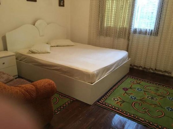 Pogradec, jap me qera shtepi private, Kati 2, 1.500 Leke