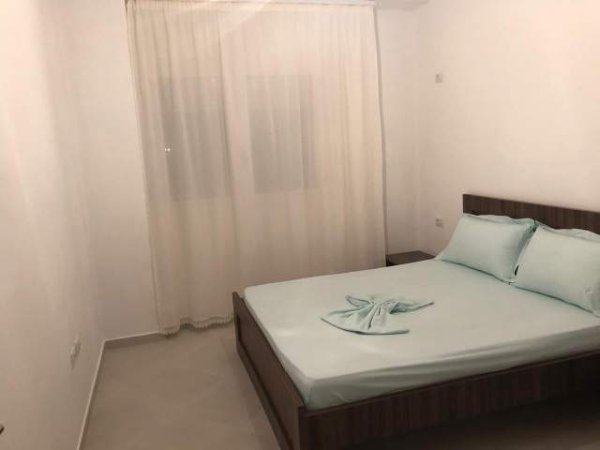 Vlore, jap me qera apartament ne plazh Kati 3, 67 m² 30 Euro/Nata (LUNGOMARE)