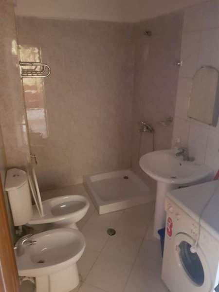 Lezhe, jap me qera apartament ne plazh 1+1 Kati 2, 50 m² 50 Euro (Shengjin)