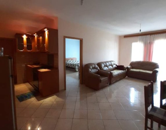 Himare,  jap me qera apartament ne plazh Kati 6, 40 Leke