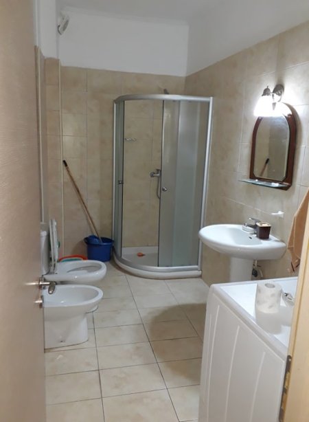 Sarande, jap me qera apartament ne plazh Kati 5, 69 m² 40 Euro (Naim Frasheri)