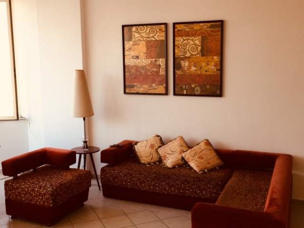 Qera Ditore 20€/Dita, Apartament 2+1Plazh Iliria vetem 50m nga deti, ngjitur me Hotel Florida