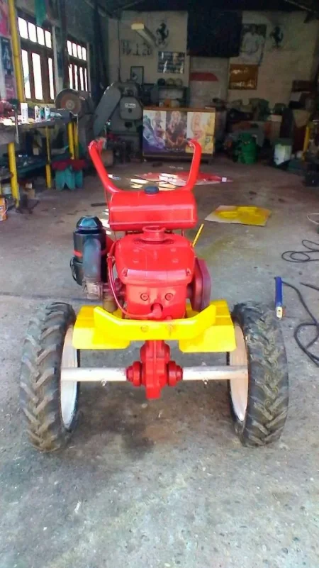 Lushnje, shes Frez  me benzin per punim toke 1000 Euro