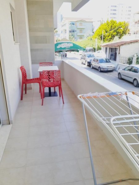 Plazh, Durres - 50m nga deti - apartamente me qera 1+1, duke filluar nga 35 Euro/nata, (Pista Iliria)