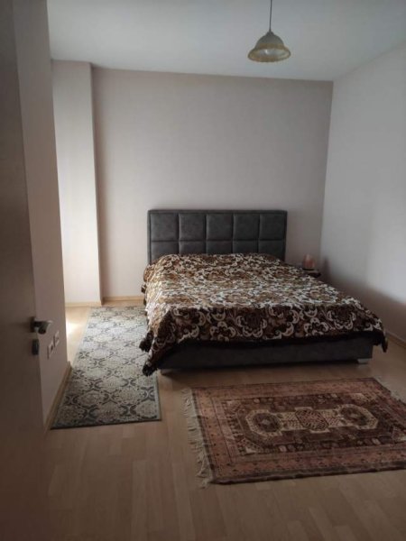 Tirane, jepet me qera apartament 2+1+BLK Kati 8, 90 m² 450 Euro (21 dhjetori)