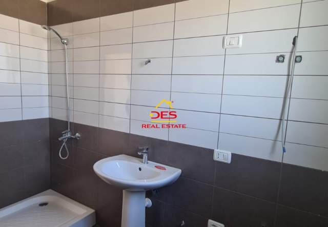 Vlore, shitet apartament 2+1+BLK Kati 8, 106 m² 106.500 Euro (Rruga Dhimiter Konomi, Vlore)