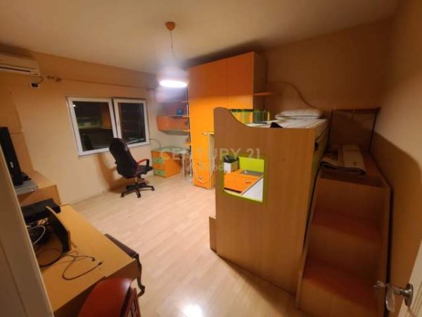 Tirane, shes apartament 2+1+BLK Kati 5, 94 m² 159.000 Euro (Rruga Vaso Pasha)