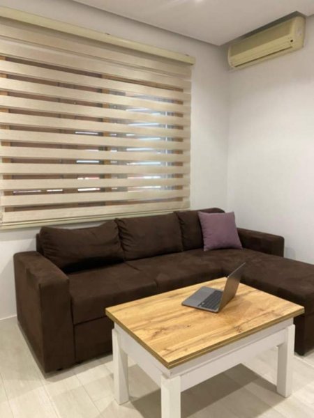 Tirane, jepet me qera apartament 1+1 Kati 5, 44 m² 450 Euro (Vasil Shanto)