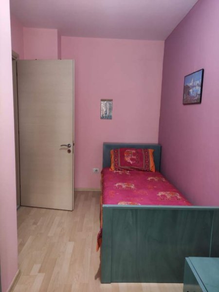Tirane, jepet me qera apartament 2+1+BLK Kati 8, 90 m² 450 Euro (21 dhjetori)