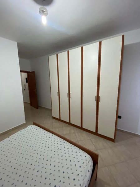 Tirane, jepet me qera apartament 2+1+BLK Kati 6, 92 m² 40.000 Leke (Todi shkurti)