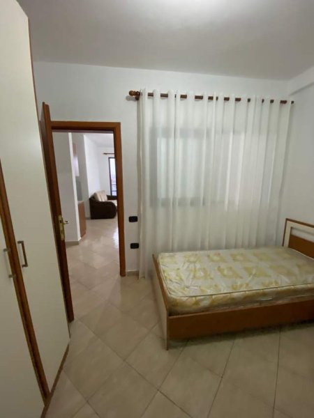 Tirane, jepet me qera apartament 2+1+BLK Kati 6, 92 m² 40.000 Leke (Todi shkurti)